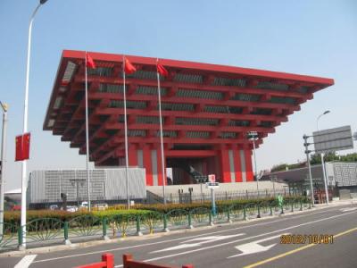 上海の世博跡地・中華芸術宮駅