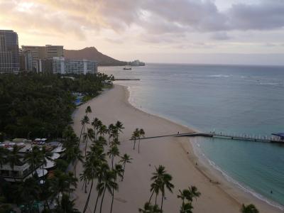 ハワイ　トランプ・インターナショナル・ホテル＆ヒルトン・ハワイアン・ビレッジ