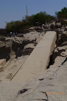 憧れのエジプト（１６）～アスワン③切りかけのオベリスク・アブシンベルへ～