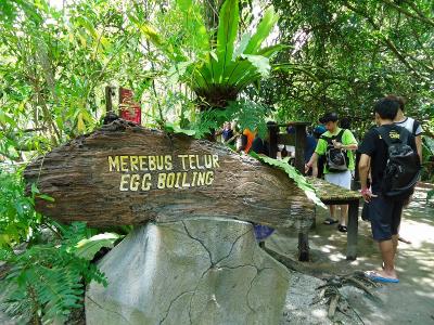 1Day Trip -Sungai Klah Hot Springs Park-