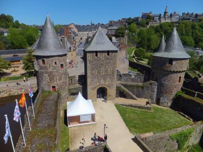 フランス周遊一人旅★ラヴァル☆フージェール