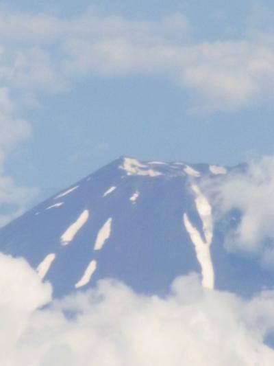 夏の空は全般には視界が良くない事が多くあります。