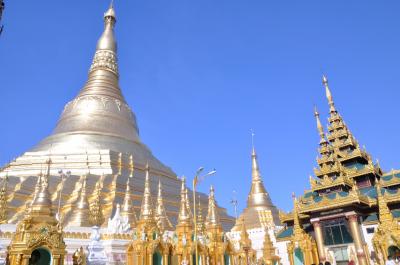 ミャンマー　お堅い国の柔らかい笑顔