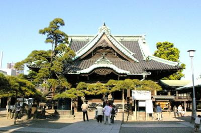 東京　「寅さん」縁の柴又帝釈天と矢切の渡しを訪ねて