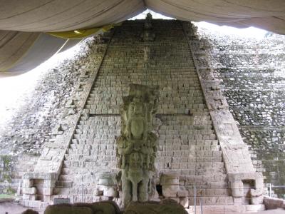 マヤ古代遺跡を求めて　～コパン編