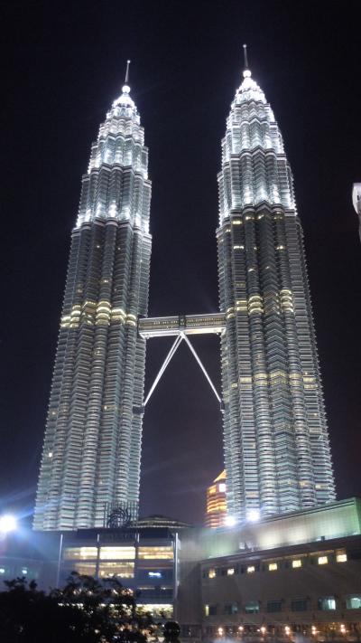 Kuala Lumpur ～ PINANG ～ ＳＡＭＵＩ （42） Kuala Lumpurの夜そして帰国