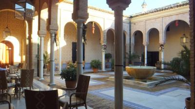 2012年クリスマス休暇② <カルモナのパラドールでクリスマスランチ>