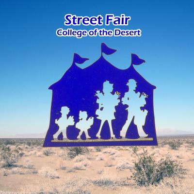 ２０１３　　モハベ砂漠の旅：　２日目　　ストリート　フェア