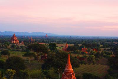 ミャンマー・バガンで初日の出。東南アジア10日間の旅。