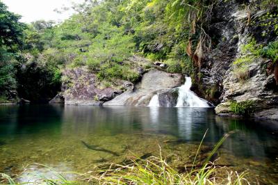 沖縄の滝シーゾーグムイ