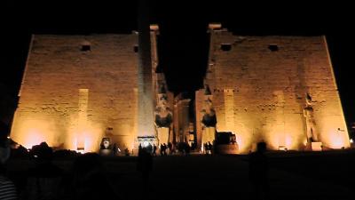 ルクソールの旅　お国事情で観光客が少なくて・・・