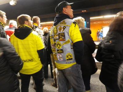 DORTMUND ドルトムント　ドイツ　サッカースカーフ DORTMUND ドルトムント ドイツ サッカースカーフ DORTMUND