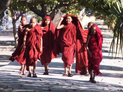 ホテルは空港から3.5時間かかる場所だった。。。