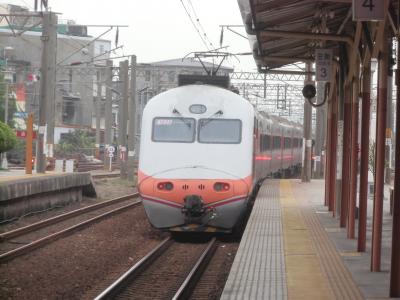 2013.01 初めての台湾で台鉄三昧！（12）西部幹線を南下、自強号＆普通列車の旅