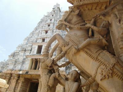 南インドの旅その８-ティルチィのランガナータースワーミ寺院