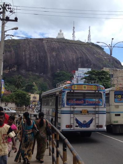 スリランカ　クルネーガラ