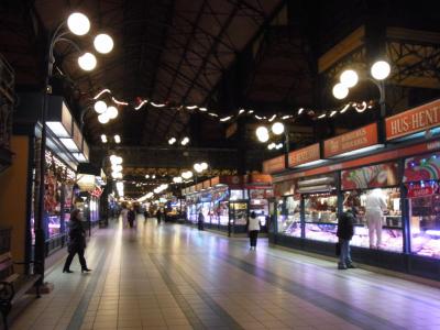 ◆年末年始の中欧旅行◇2日目◆朝から中央市場へ、そして朝ごはん