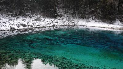 現地ツアーで行く冬の九寨溝