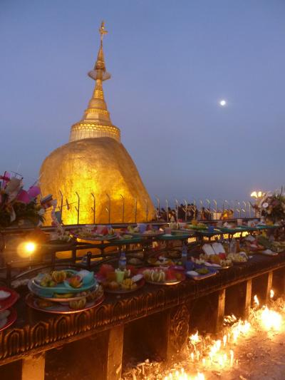 黄金の国「ミャンマー」　Are you happy?　Vol.4(チャイティヨ)