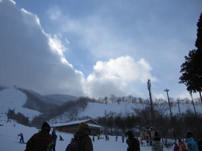 130216 奥伊吹スキー場で3シーズンぶりにボード。