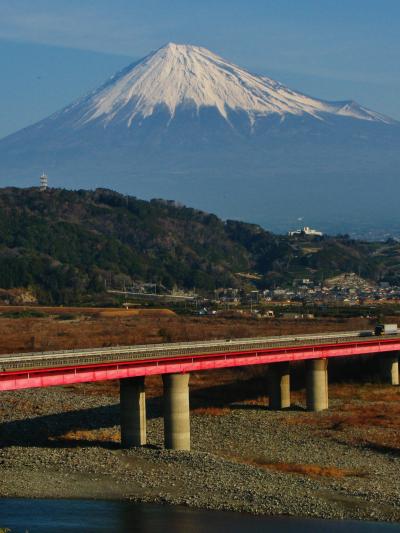 富士川SAから清水へ　さった峠Walkに向かうバスで　☆富士山がくっきり