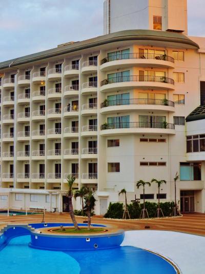 沖縄13　沖縄かりゆしビーチリゾート・オーシャンスパに宿泊　☆沖縄料理ディナーも