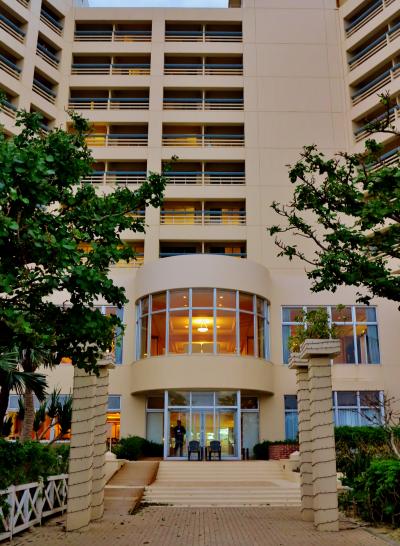 沖縄23　リザンシーパークホテル谷茶ベイに宿泊　☆夕食はお好みレストランで