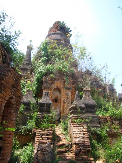 '12GWミャンマー☆バックパック旅9日間(7)～5/4 カロー⇒インレー湖トレッキング最終日＆ニャウンシュエ～