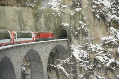 2013.02 冬のスイス鉄道の旅　氷河特急編