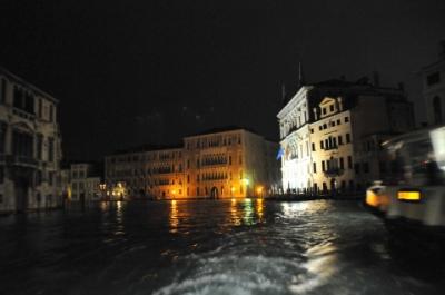 2012年イタリア・スイス旅行記　第13回　ヴェネツィア散策　夜の水上バスでホテルへ