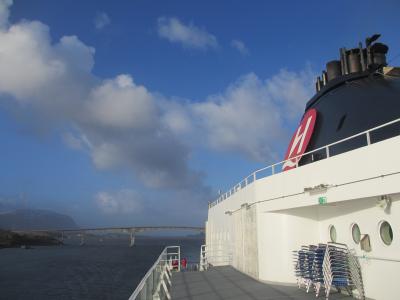 ノルウェー　沿岸急行船でオーロラを見る旅☆2013.2　②HURTIGRUTEN ms Finnmarken 12-Day Cruising　Day2 オーレスン