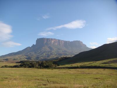 ロライマ山トレッキング（5泊6日）