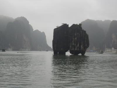 ハロン湾と水上人形劇