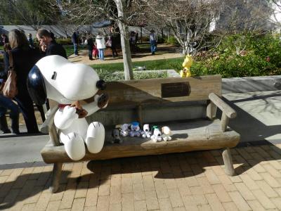 スヌーピーぬいぐるみサンフランシスコ シュルツミュージアム SNOOPY - スヌーピー シュルツミュージアム限定 ぬいぐるみの