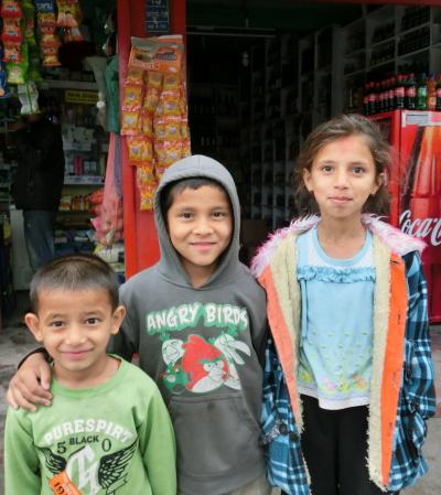 雨上がりの朝　ポカラを歩く　＜　ネパール旅行　4日目　その１　＞　