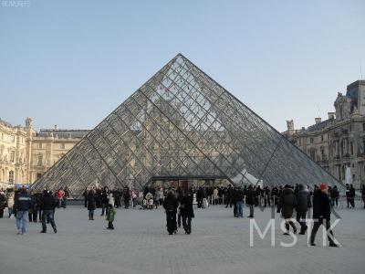 パリ1泊2日(2-1)：ルーブル美術館の日曜日