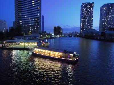 屋形船でもんじゃ。