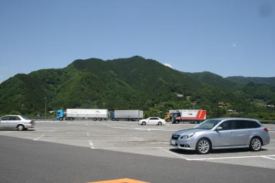 山梨方面中央高速のドライブの旅