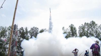 タイ　ヤソトーン　ロケット祭り　２０１３