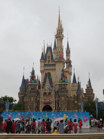 東京ディズニーランド 2013年 4月 ・ 雨』東京ディズニー