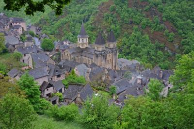 フランスめぐりの旅　⑦　ミディ・ピレネー☆山あいの村コンク