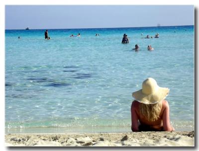 キプロスの魅惑のビーチリゾート、Ayia Napa (アイヤナパ）
