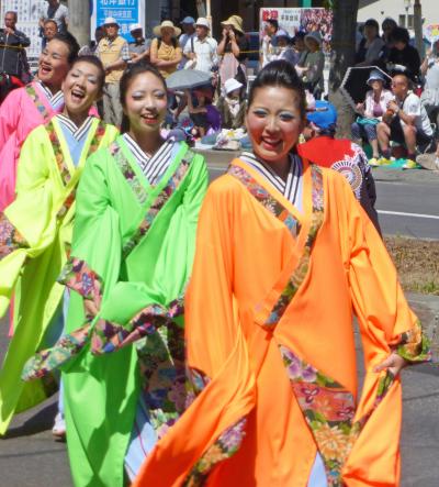 第22回YOSAKOIソーラン祭り（2013年）平岸会場１１（北海道紋別高等養護学校、The日本海＆北國新聞、函館学生連合～息吹～）