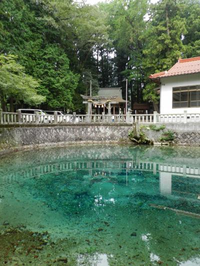 秋吉台周辺には綺麗な水が豊富！『秋芳白糸の滝』＆『別府弁天池』◆2012年秋・山口県＆ちょこっと門司港の旅≪その４≫