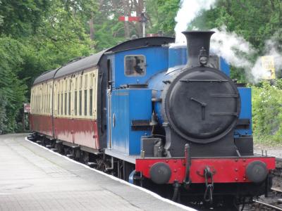 イギリスの保存鉄道（ＬＡＫＥＳＡＩＤＥ＆ＨＡＶＥＲＴＨＷＡＩＴＥ）