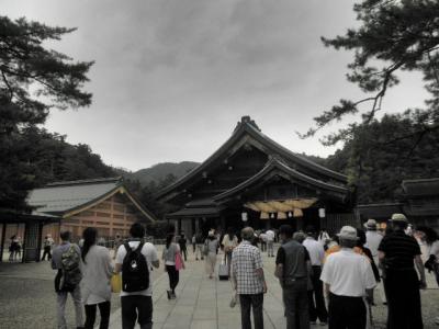 梅雨どきの 出雲大社