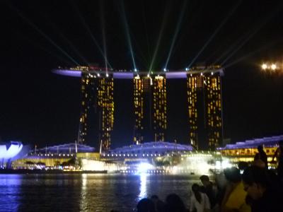 3歳6か月の娘とシンガポール旅行へ その2(シンガポール初日の夜)