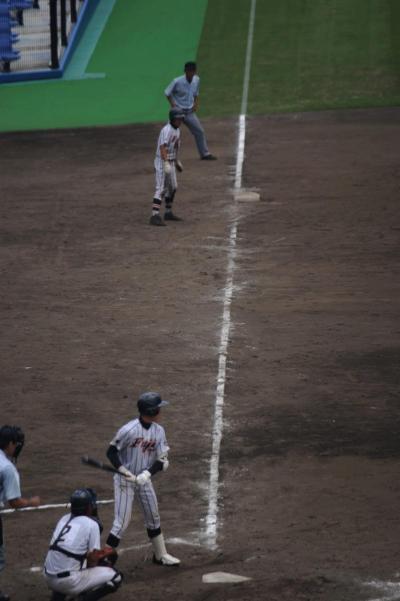 新装後初めての草薙球場で高校野球を見てきました　２０１３．０７．２６