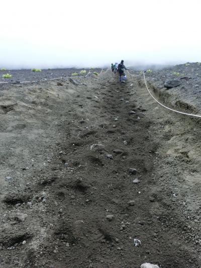 2013　弾丸富士登山　　須走・ずんずん砂走り