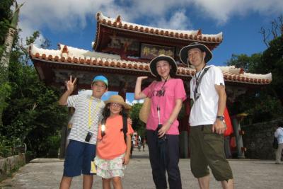 夏の美ら島は暑かった・・・　沖縄旅行2013　第1日目、おきなわワールド～首里城～テラスガーデン美浜リゾート